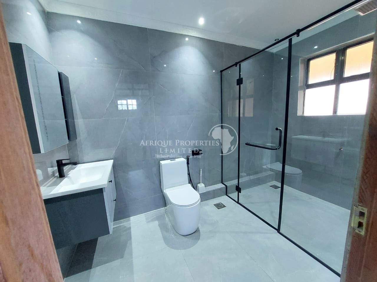 prime 4 bedroom maisonette for rent or sale in runda Image