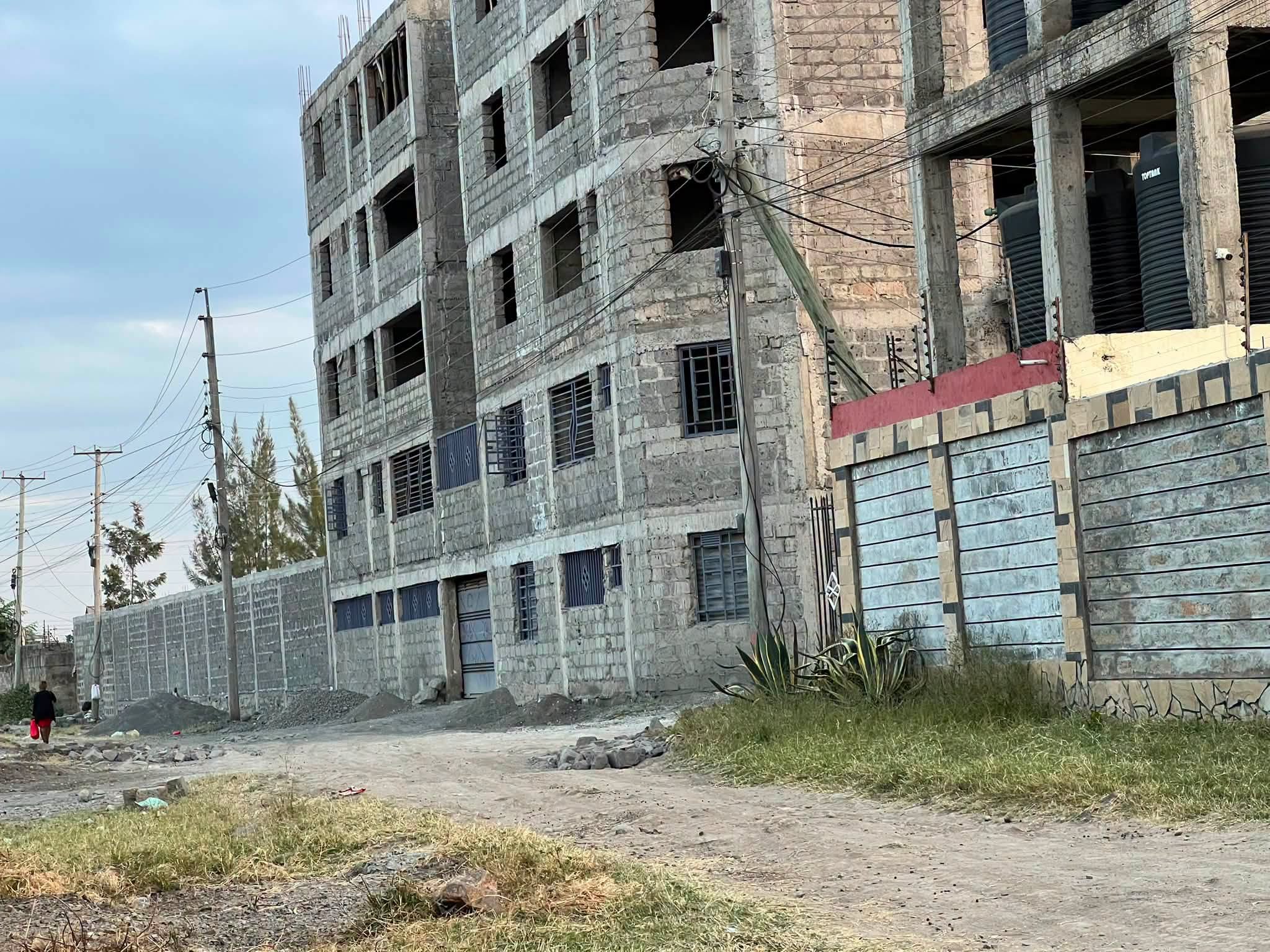 prime 40 by 80 for sale in utawala complex