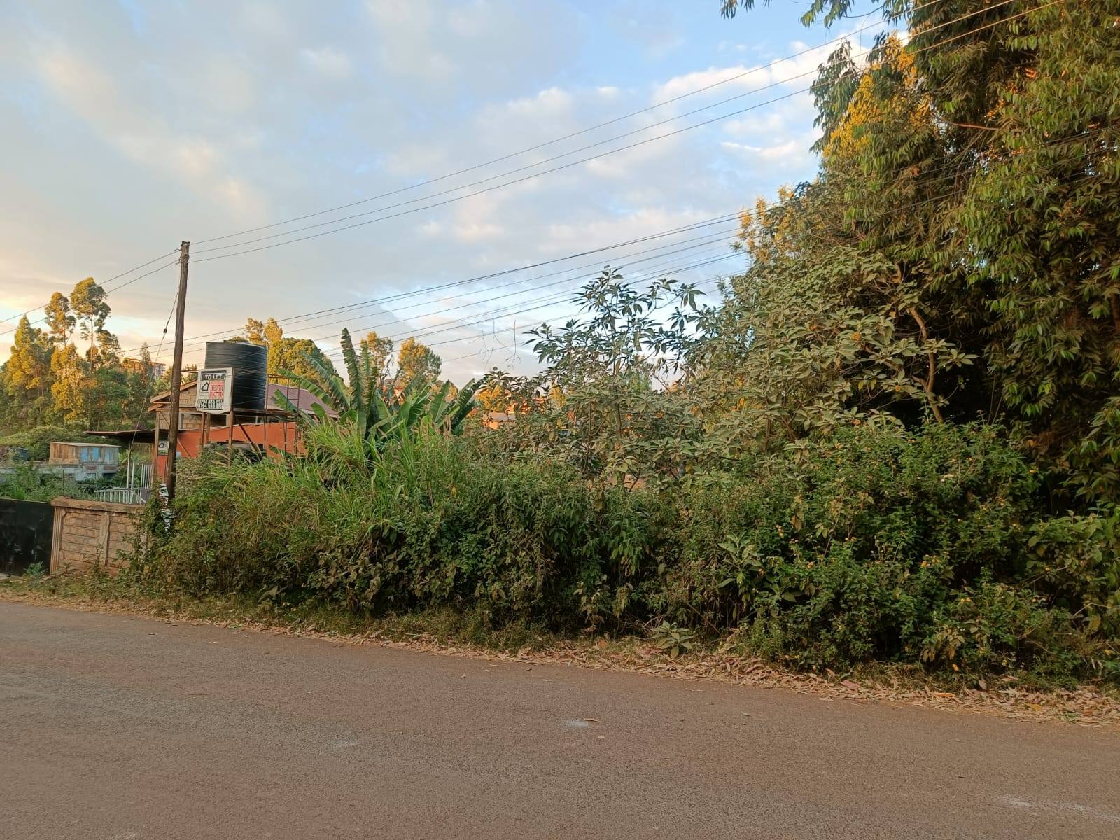 Prime 50x100 plot touching tarmac for sale in Rukubi, Lower Kabete.