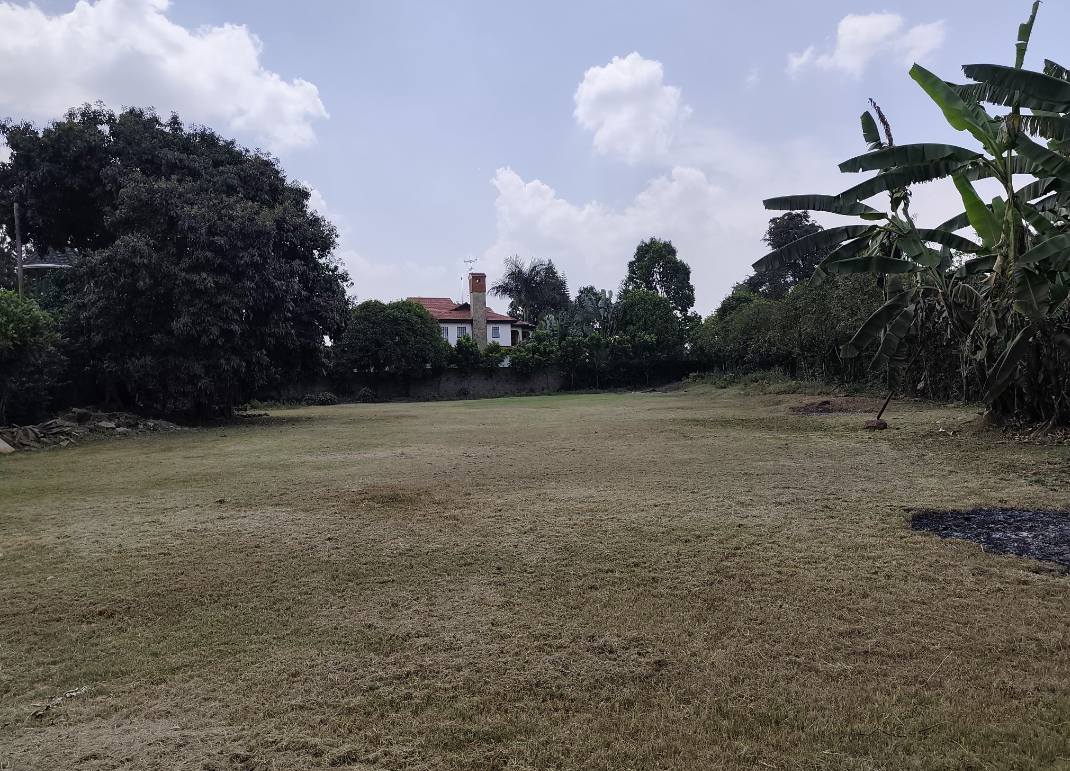 Prime ¾ Acre Land For Sale in Runda
