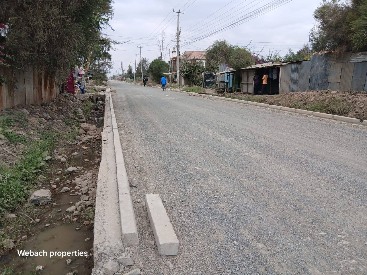 Prime ¼ Acre Plot for Sale in Syokimau, Community Road Image