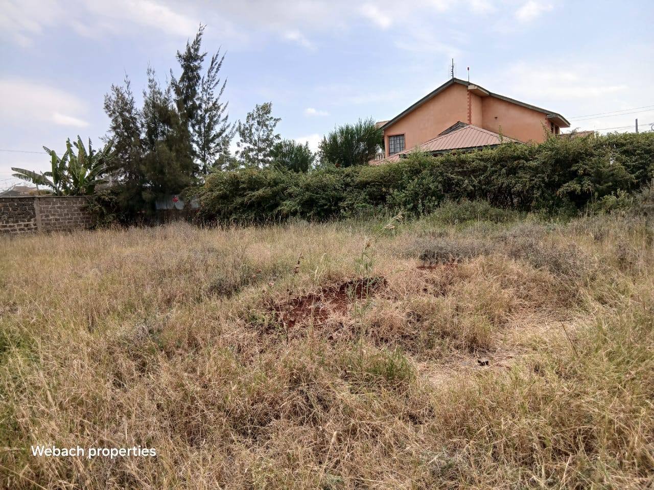 Prime ¼ Acre Plot for Sale in  Syokimau, Community Road