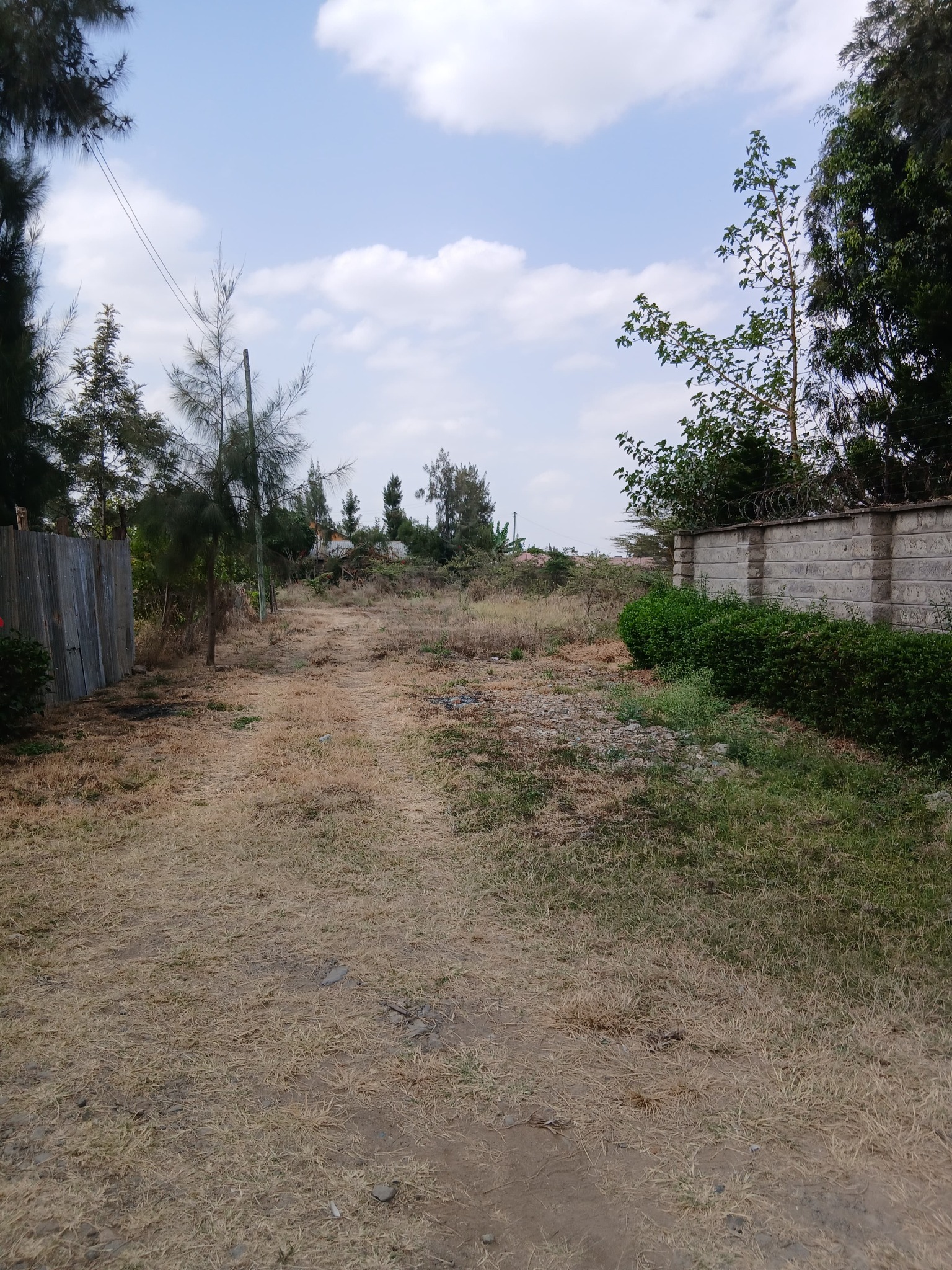 Prime ¼ Acre Residential Plot For Sale in Syokimau, Community Road (Near Mama Round) Image