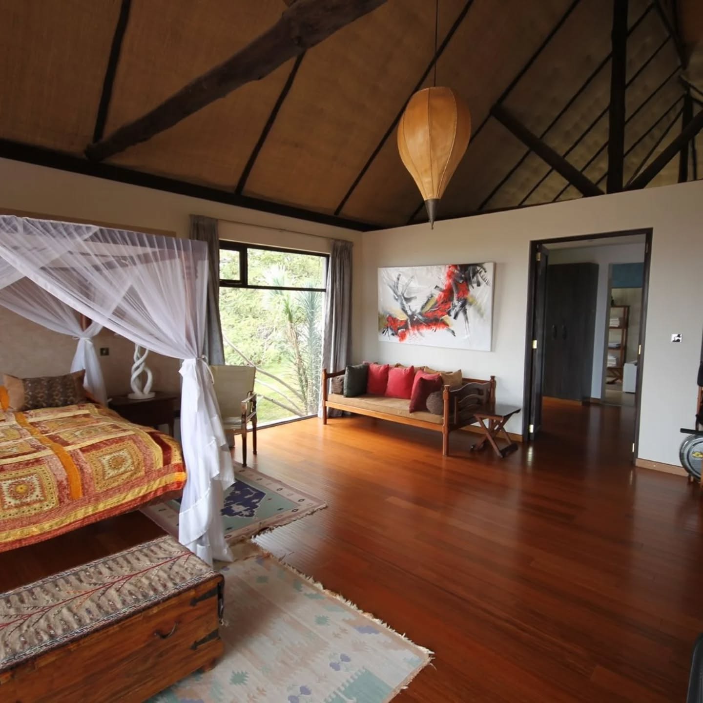 Prime Luxury Hotel For Sale in Manzoni Lodge, Athiriver Image