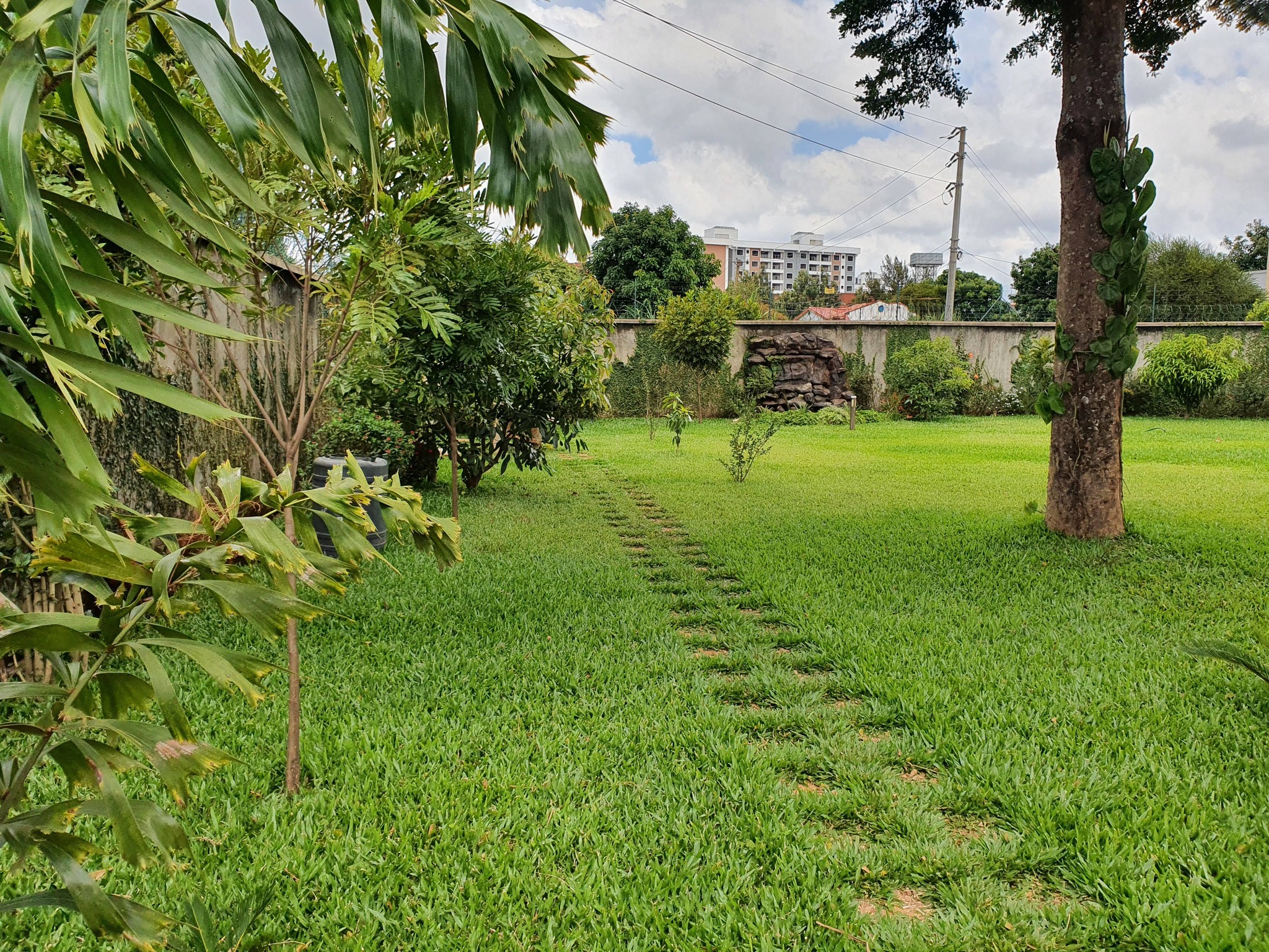 Prime Modern 4-Bedroom Bungalow To Let in Ruaka Town Image