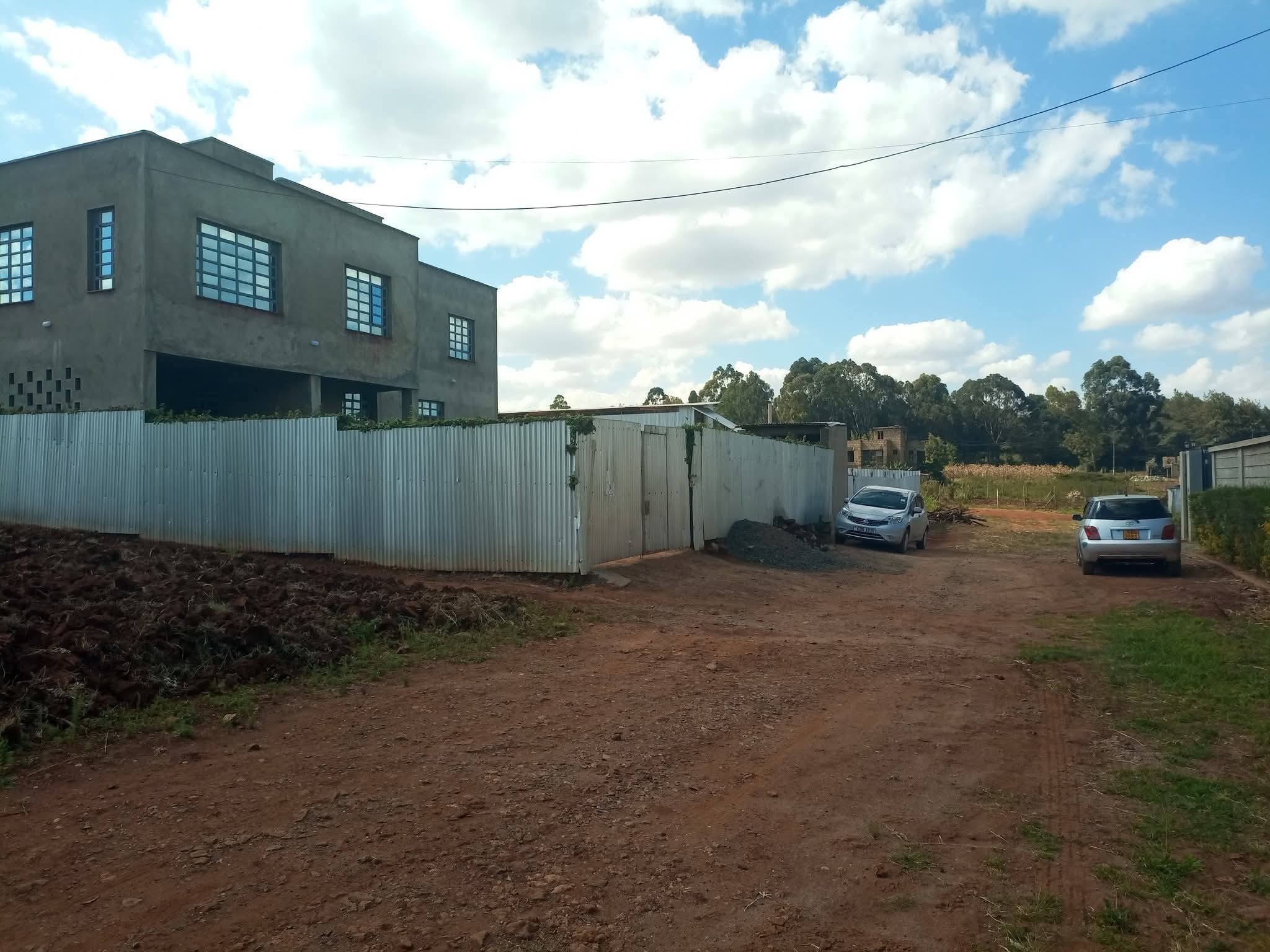 PRIME RESIDENTIAL PLOT FOR SALE IN KERARAPON DRIVE Image