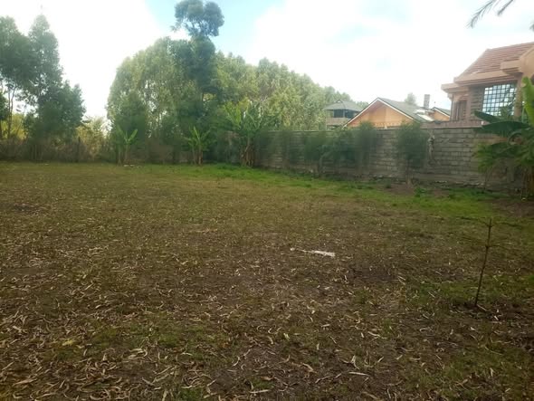 PRIME RESIDENTIAL PLOT FOR SALE IN KERARAPON DRIVE