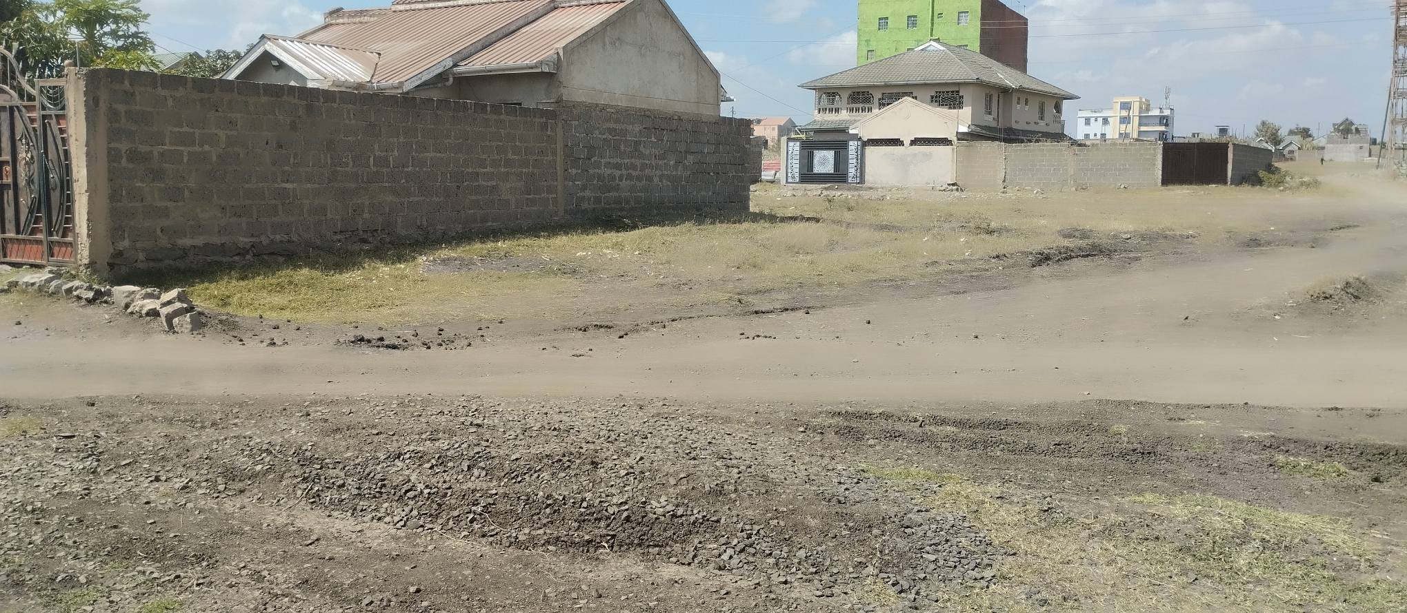 RESIDENTIAL PLOT/COMMERCIAL FOR SALE IN LOCATED AT UTAWALA AIRWAYS