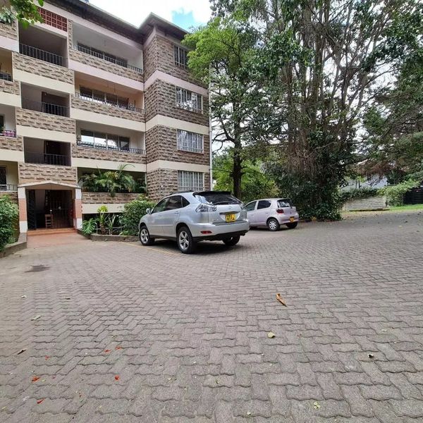 Rustic 3 Bedroom Apartment To Let In westlands