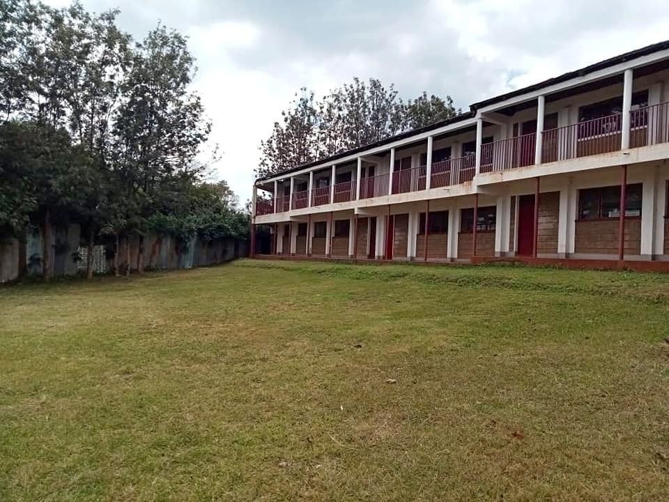 School For Lease in Karen