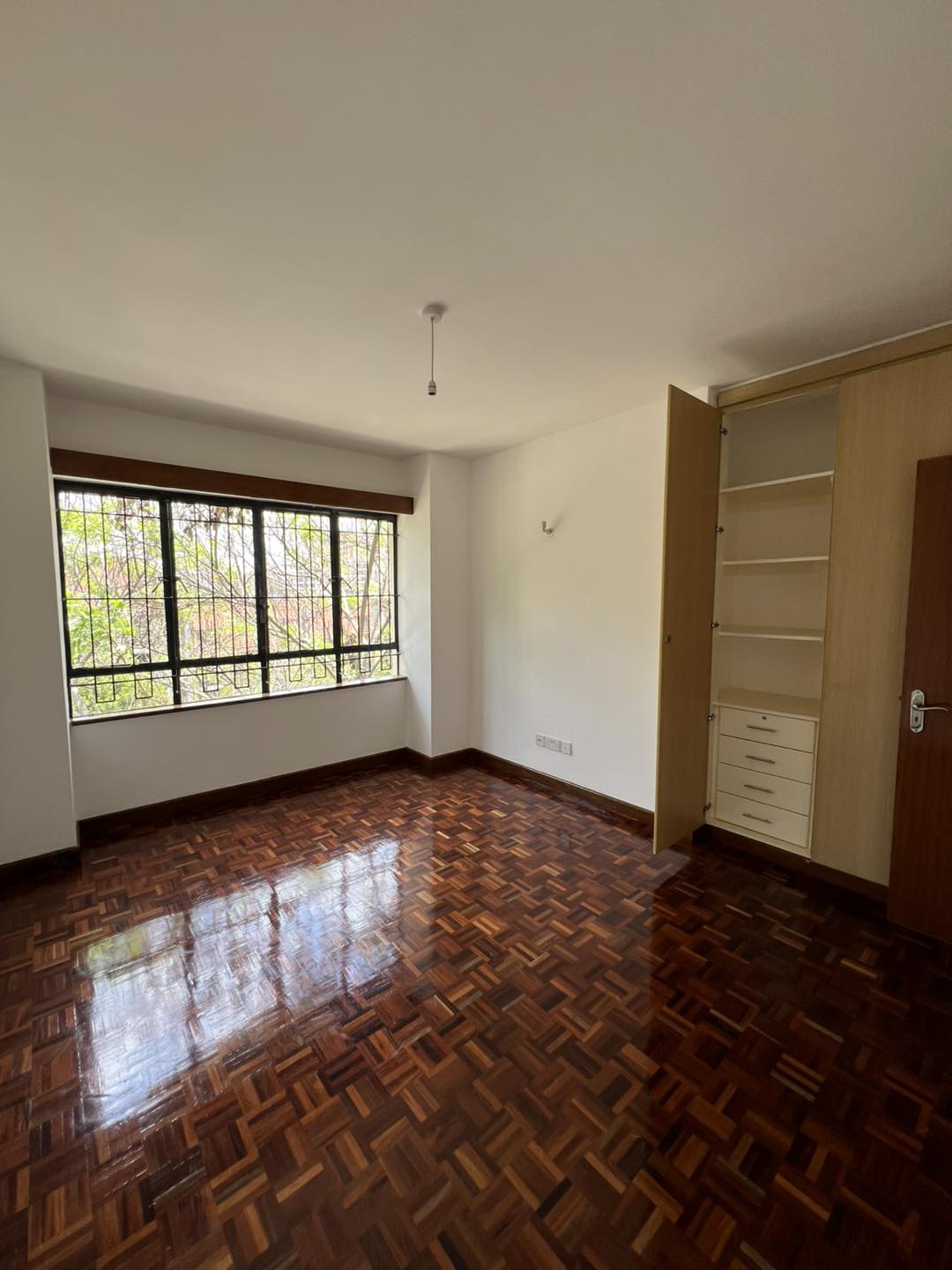 Serene 4-Bedroom + DSQ Penthouse To Let in Lavington Image