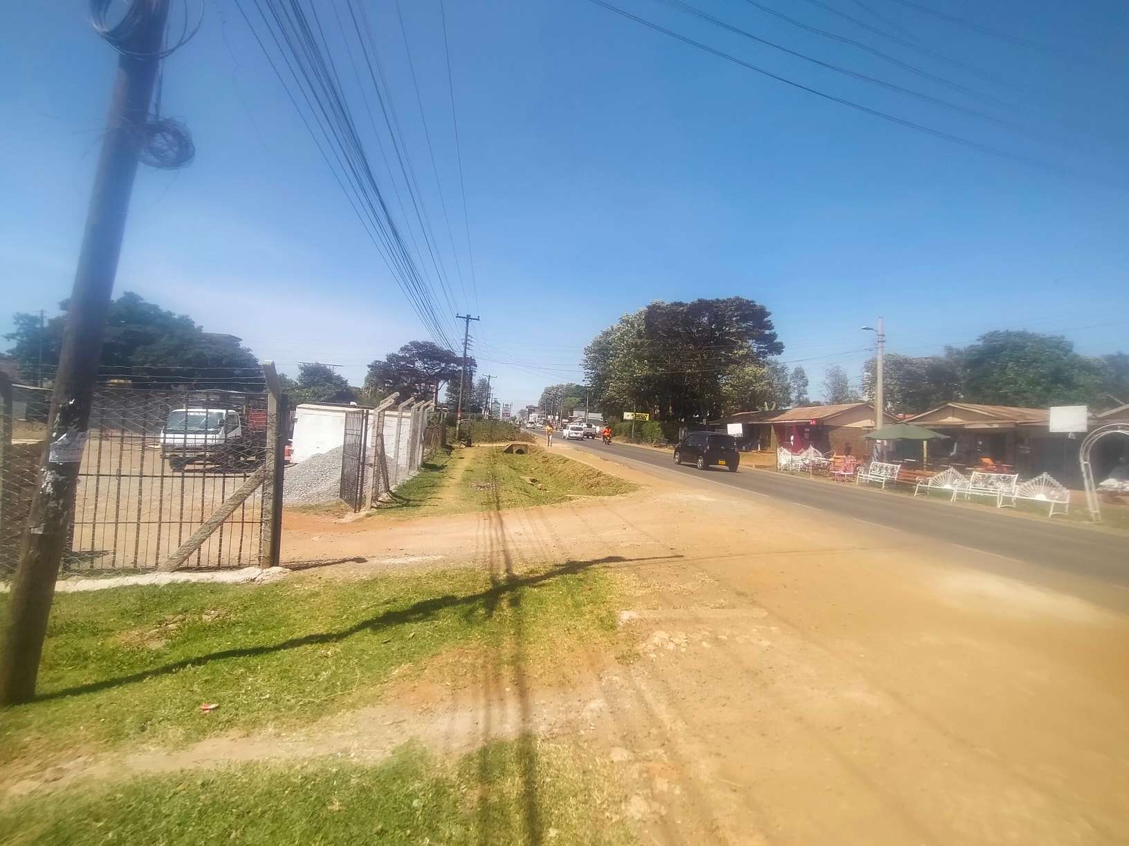 shell petrol station 100 x 100 plot for sale near Gikambura