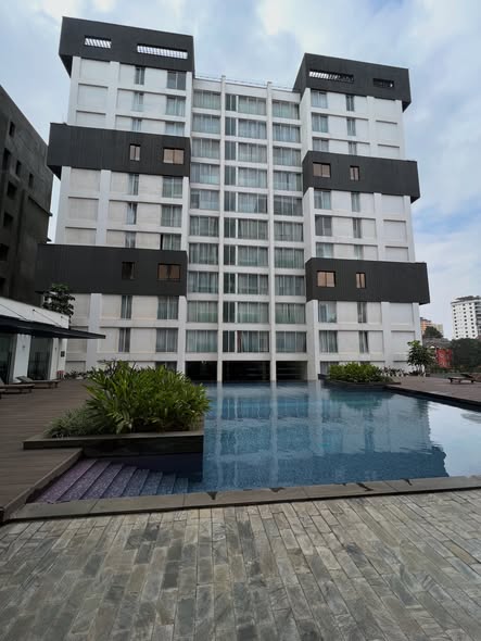 Spacious 2 and 3-bedroom apartments (all ensuite) with DSQ for sale in kilimani