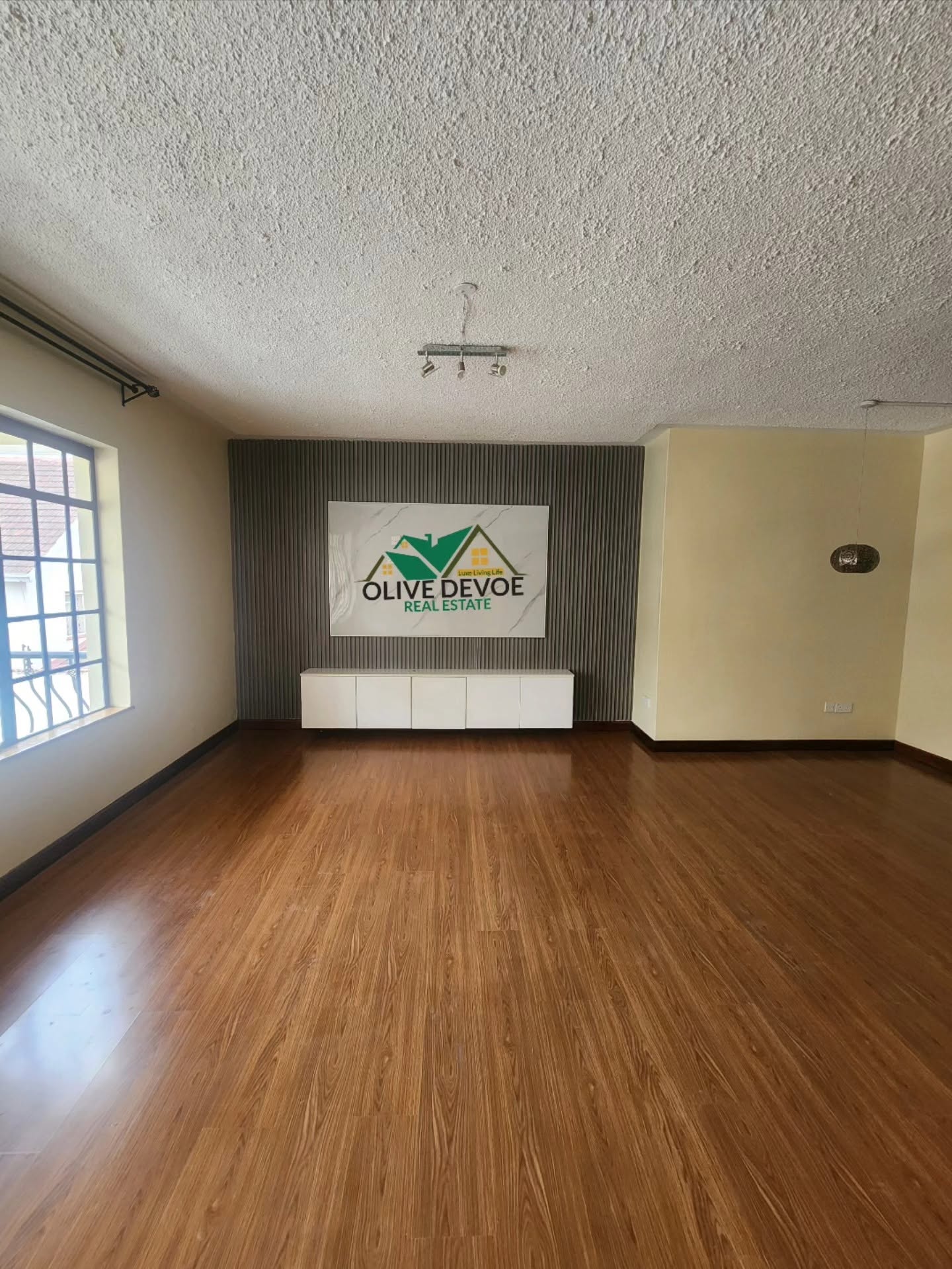 Spacious 2 bedroom all ensuite apartment to let in Kileleshwa