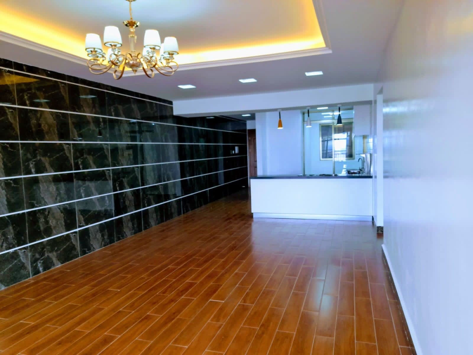 spacious 2 bedroom apartment plus sq for rent in kilimani Image