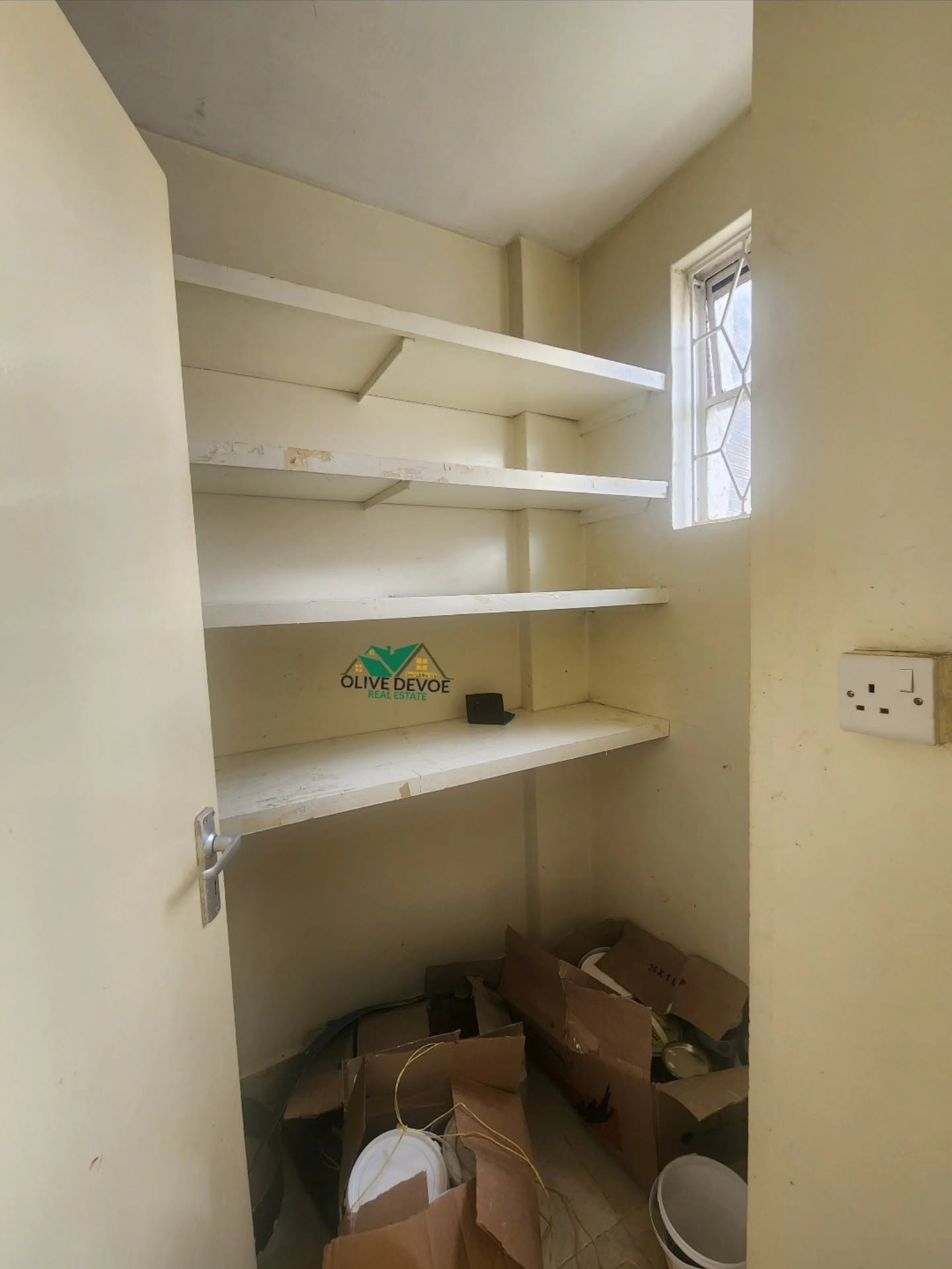 Spacious 2 bedroom apartment to let in Kileleshwa Image