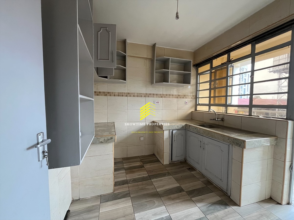 Spacious 2 bedroom apartment to let Off Naivasha Road