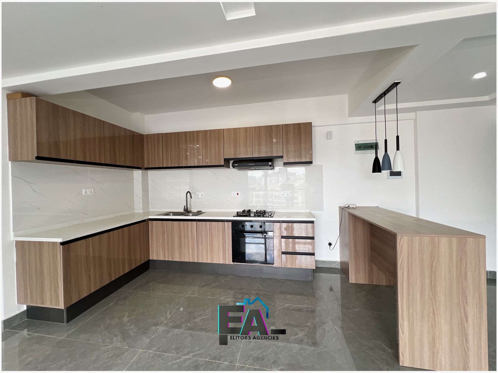 Spacious 2 bedroom apartment master ensuite plus dsq for rent in Riverside
