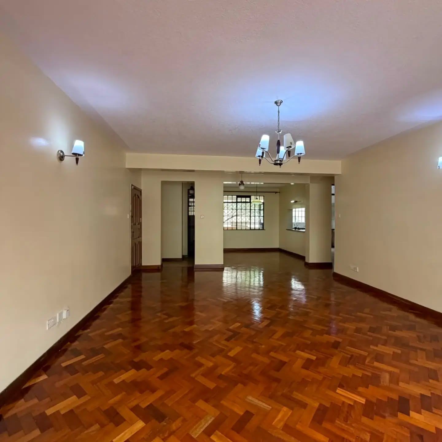 Spacious 3-bedroom all-en-suite apartment plus dsq for sale in lavington Image