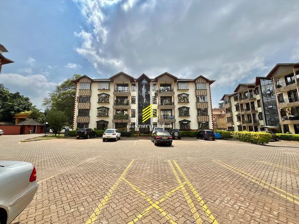 Spacious 3 bedroom apartment + Dsq to let or sale in Lavington