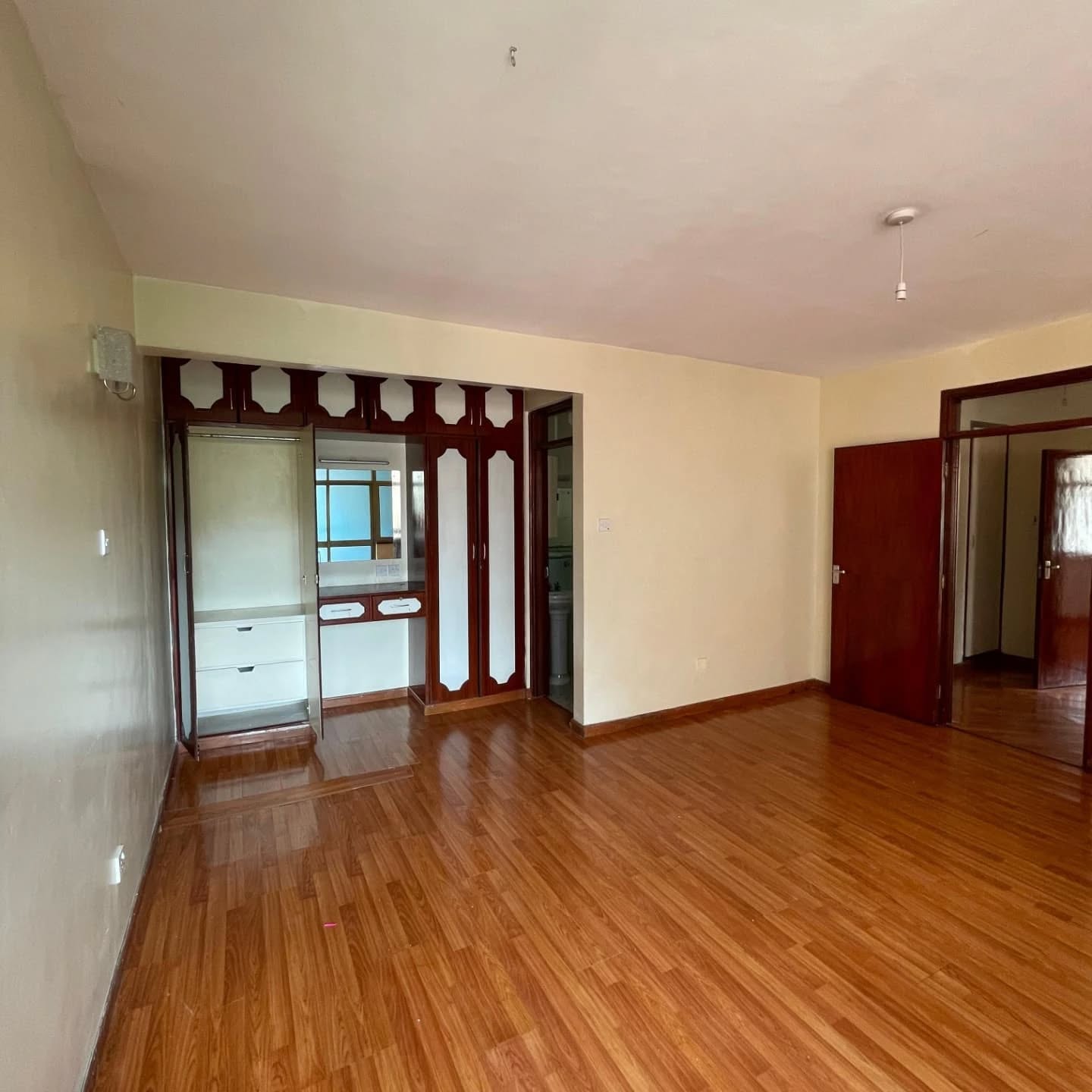 Spacious 3 Bedroom Apartment for Rent in Riverside Image