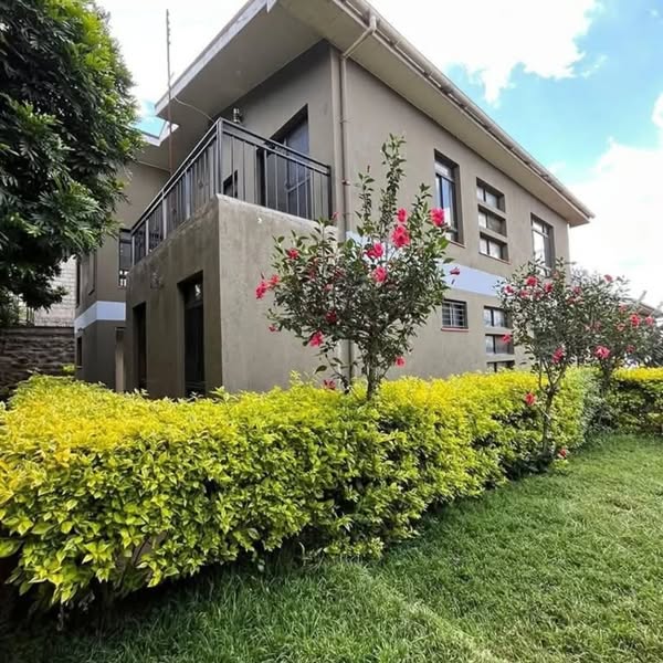 Spacious 3 Bedroom Apartment + SQ For Rent in Kerarapon, Karen, Nairobi