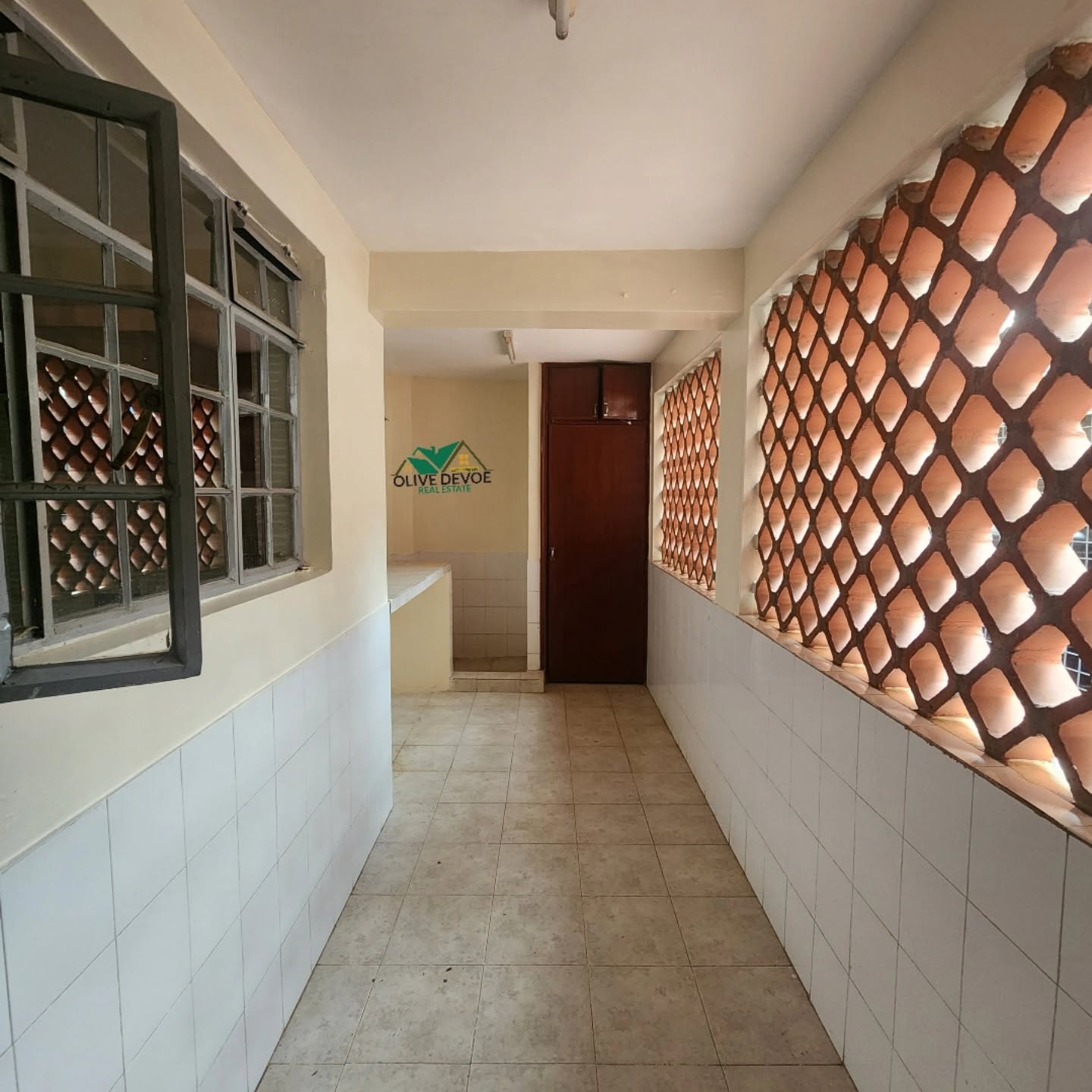Spacious 3 bedroom apartment to let in Kileleshwa Image