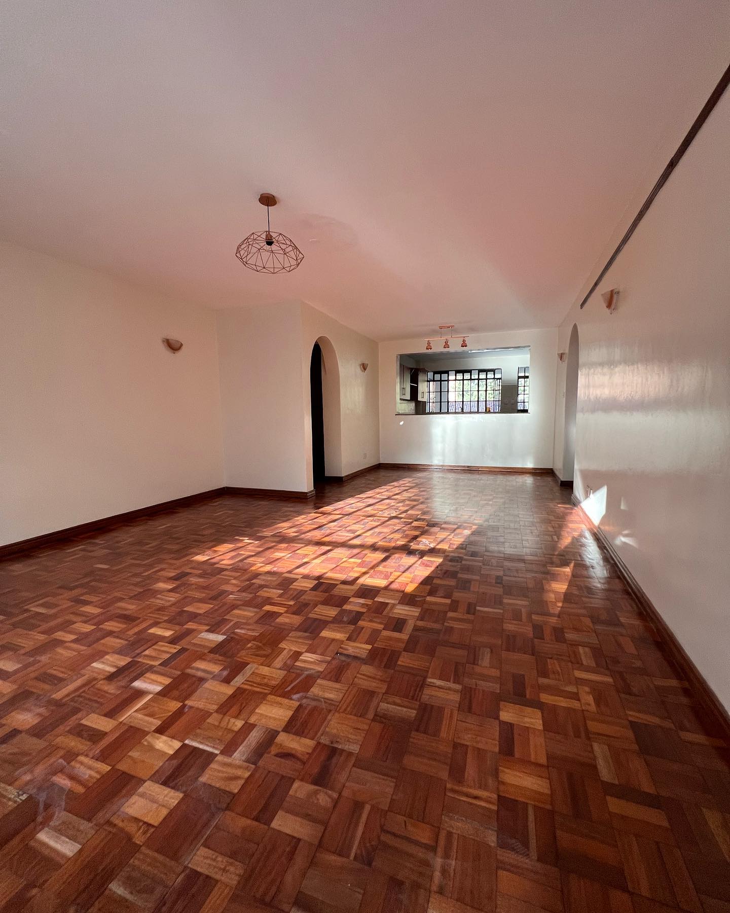 Spacious 3 bedroom apartment to let in Kilimani, oledume road.