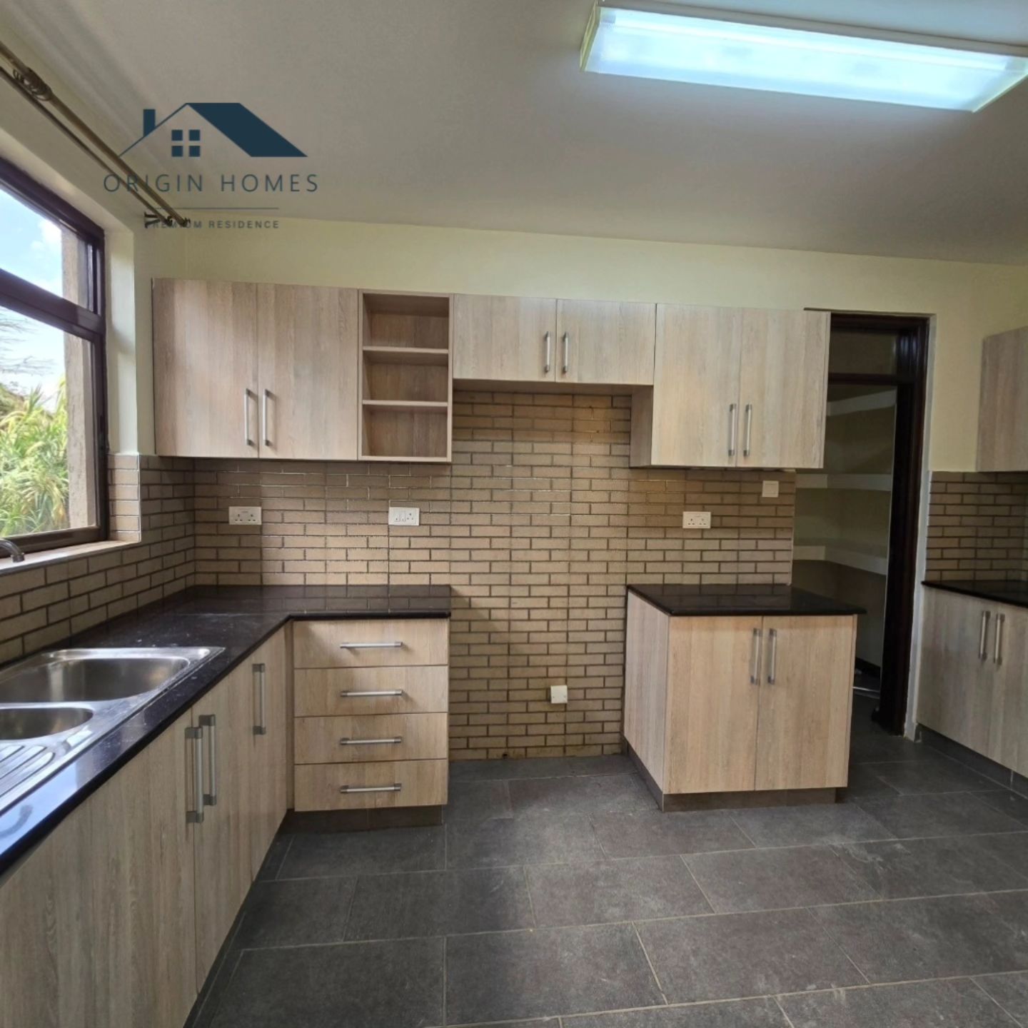 Spacious 3 Bedroom Apartment To Let in Lavington Image