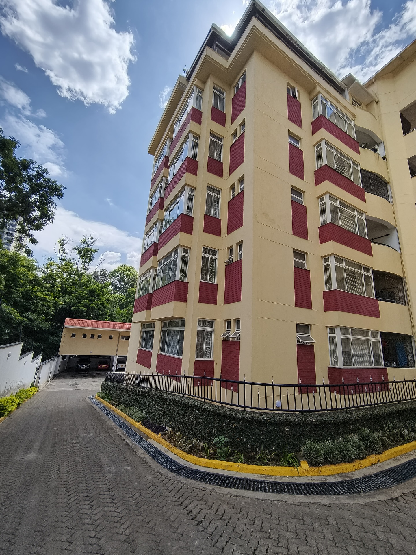 Spacious 3-Bedroom Apartment to Let in Westlands