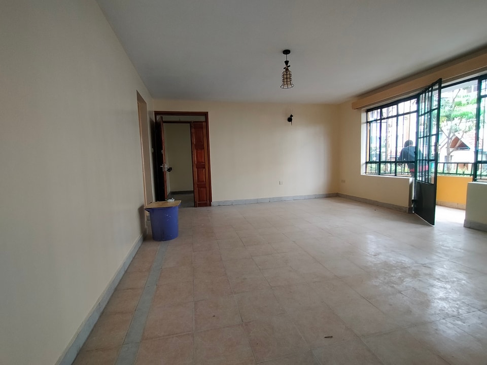 Spacious 3 bedroom apartment to let langata