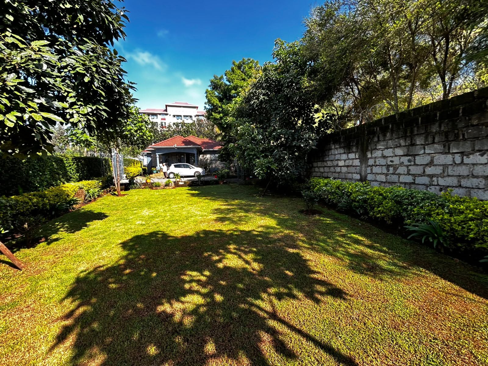 spacious 3 bedroom bungalow on 0.5 acre for sale in thogoto, gikambura Image