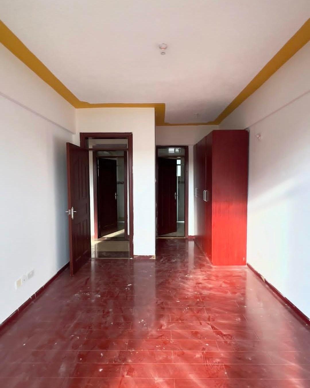 spacious 3 bedroom Master En-suite apartment for rent in Kilimani Image