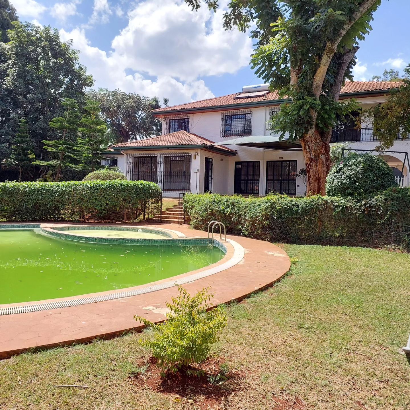 Spacious 3 bedroom to let in Runda