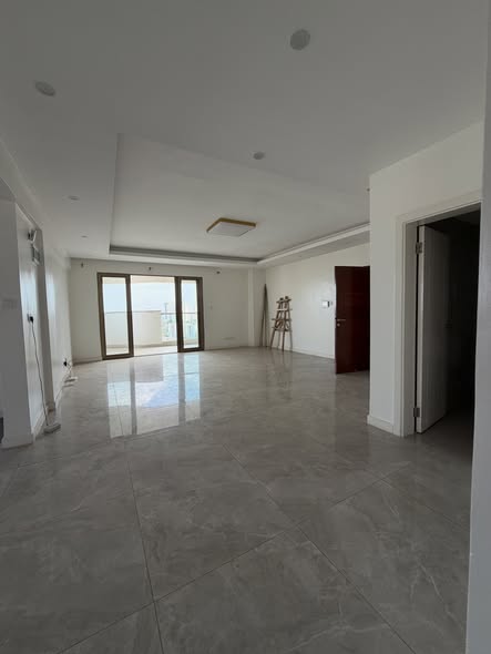 spacious 3 bedrooms apartment plus a dsq to let in Kileleshwa Image