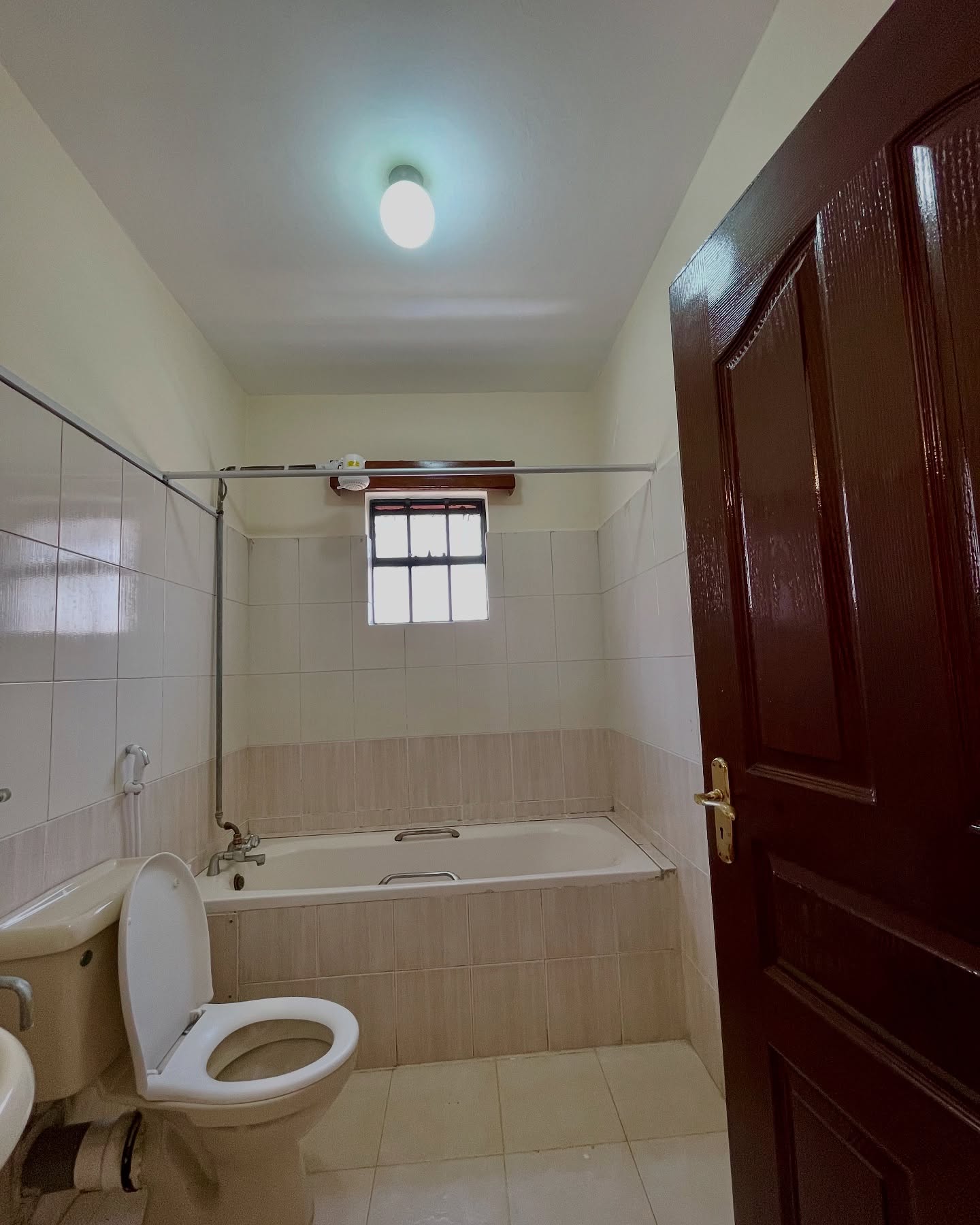 Spacious 3bedroom apartment for rent in Lavington Image