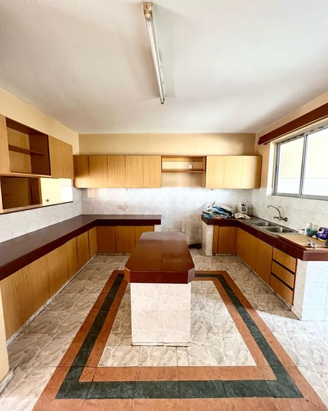 Spacious 3bedroom apartment to let in Kileleshwa