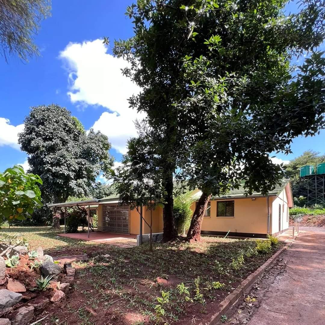 Spacious 4 bedroom bungalow to let in Loresho