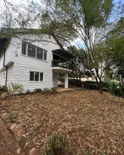 Spacious 4-Bedroom + DSQ Villa | Private Compound To Let in Kyuna