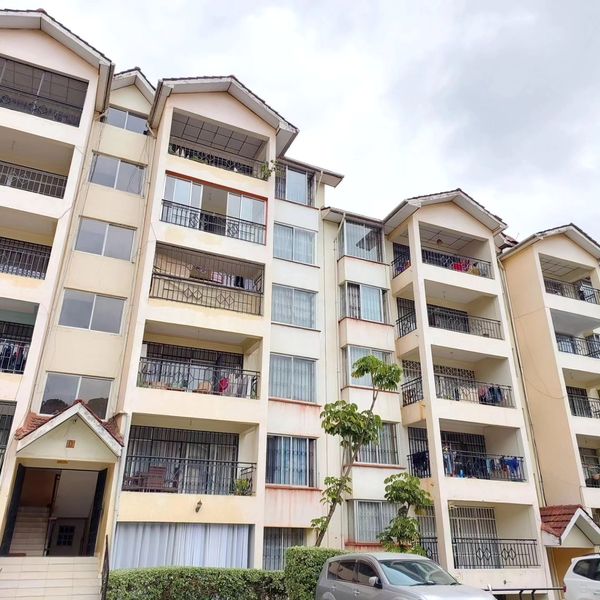 Spacious 4 bedroom apartment for sale in Lavington.