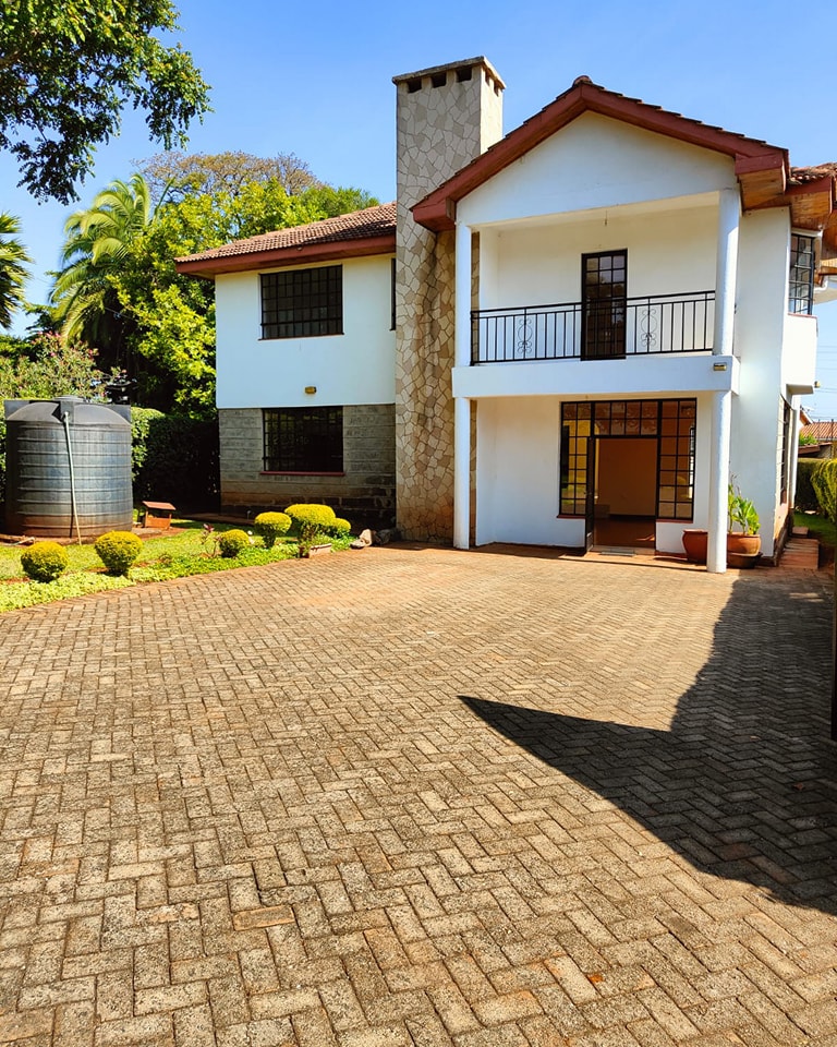 Spacious 4-Bedroom Maisonette For Rent in Karen Image