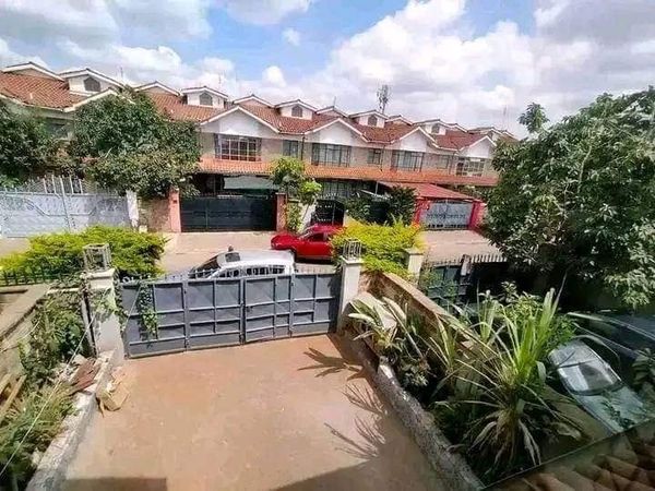 Spacious 4 bedroom maisonette to let in Langata, Nairobi