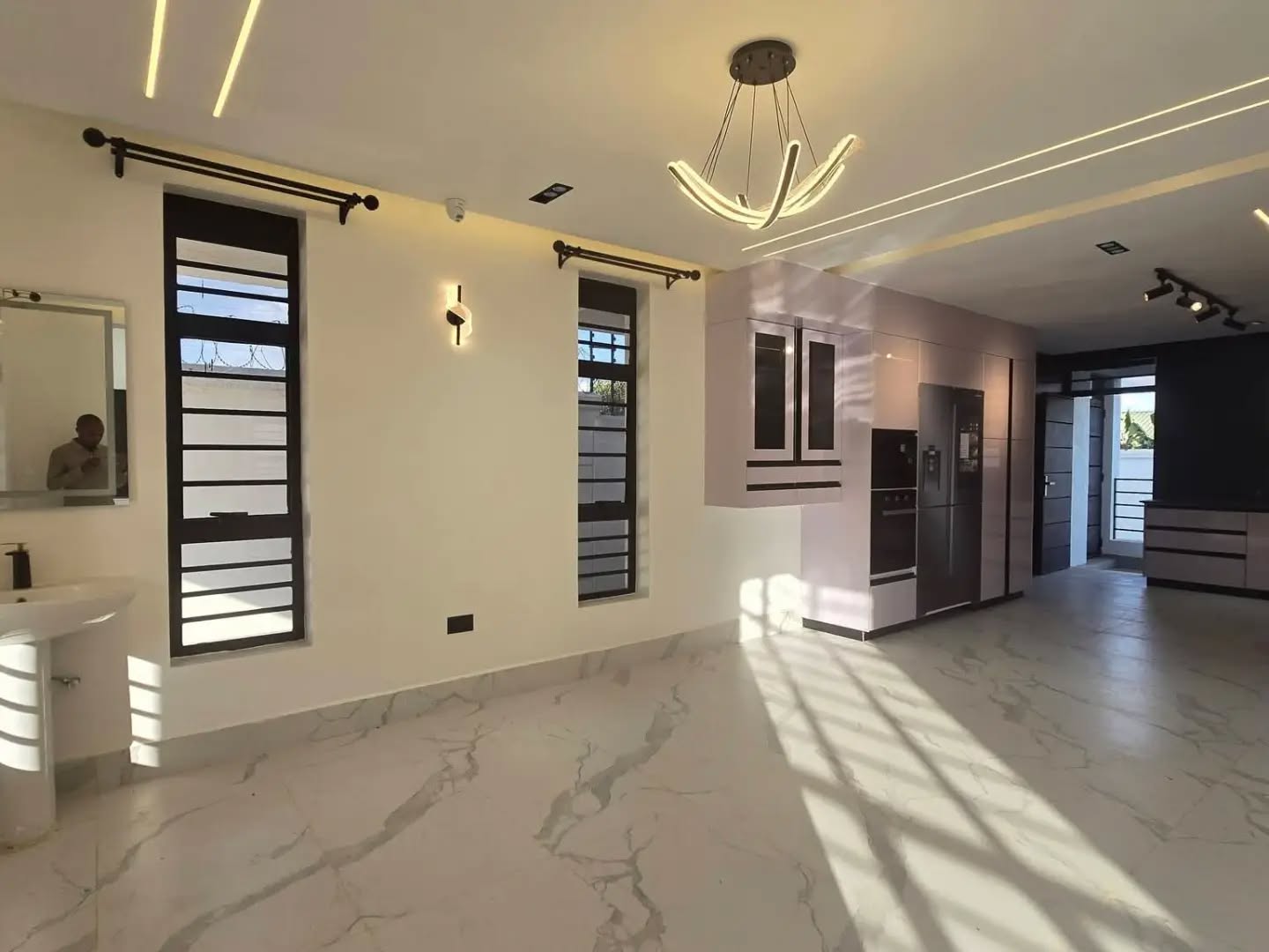 spacious 5-bedroom maisonette in kasphat, kiambu road Image