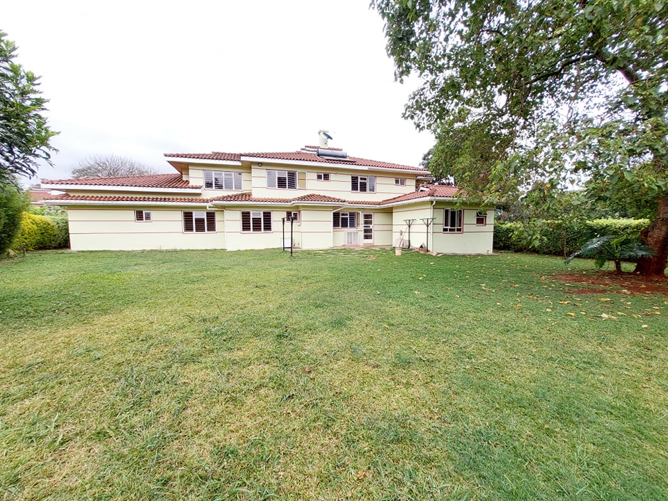 Spacious 5 bedroom mansion to let in Runda.