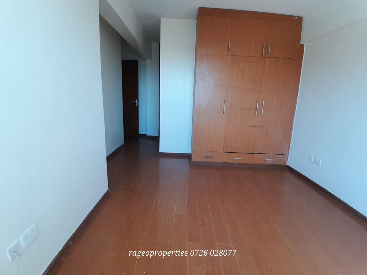 Spacious and modern 3 bedroom apartment to let in ngong rd Image