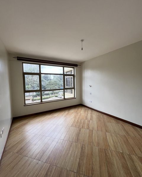 Spacious modern 1 bedroom apartment to let in naivasha road near junction