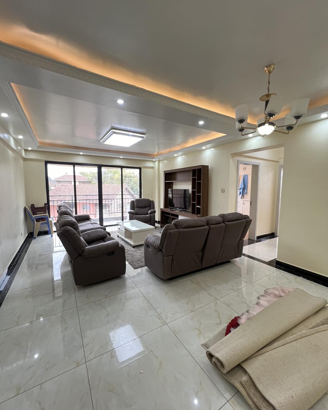 Spacious modern 2 bedroom apartment to let in kilimani