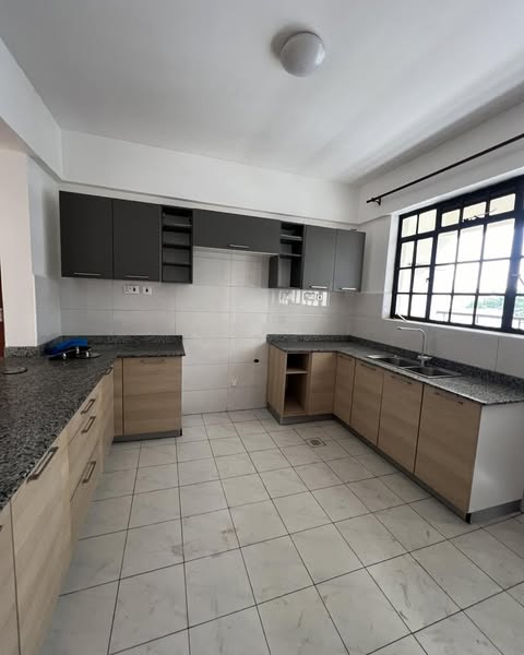 Spacious modern 2 bedroom plus dsq apartment to let in kileleshwa