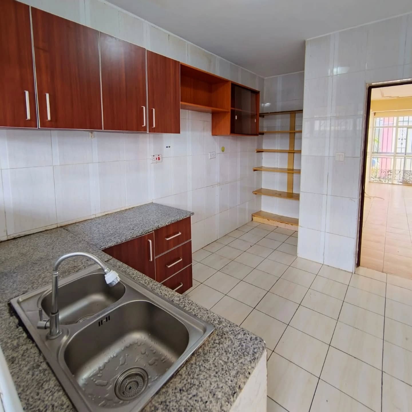 Spacious Modern 3-Bedroom Apartment to Let in Lavington Image