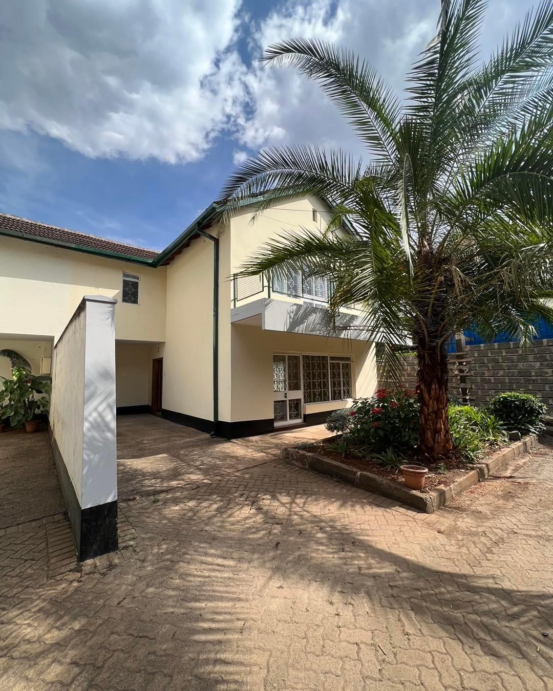 Spacious modern 3 bedroom maisonette to let in Kileleshwa.